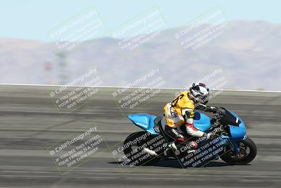 media/May-10-2025-Race Pace (Sat) [[db32fef2da]]/Vested/3-Bowl Set 1 (9am)/